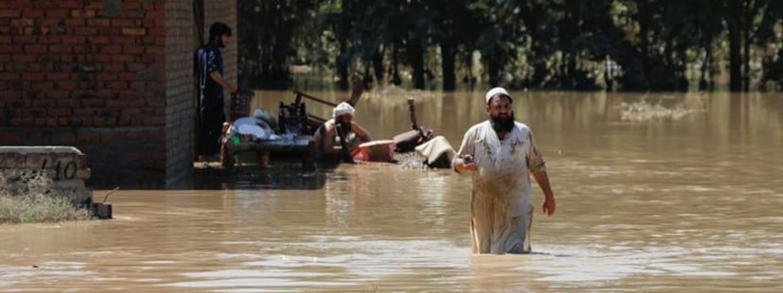 Over 1,000 people killed by Pakistan monsoon rains and floods